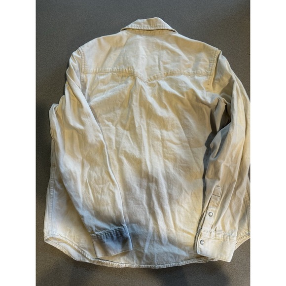 Levi's Women's Large Cream Shirt Top Long Sleeve Pearl Snap Collared 100% Cotton - Picture 2 of 4